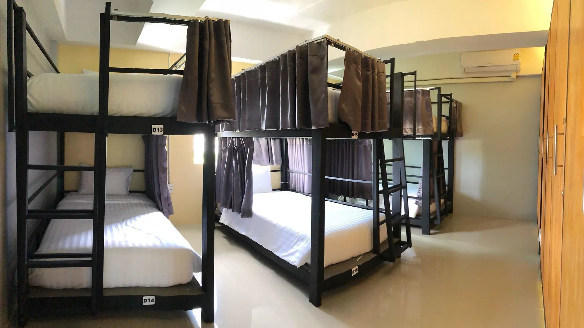 Airport Hostel Phuket Nai Yang 0*,